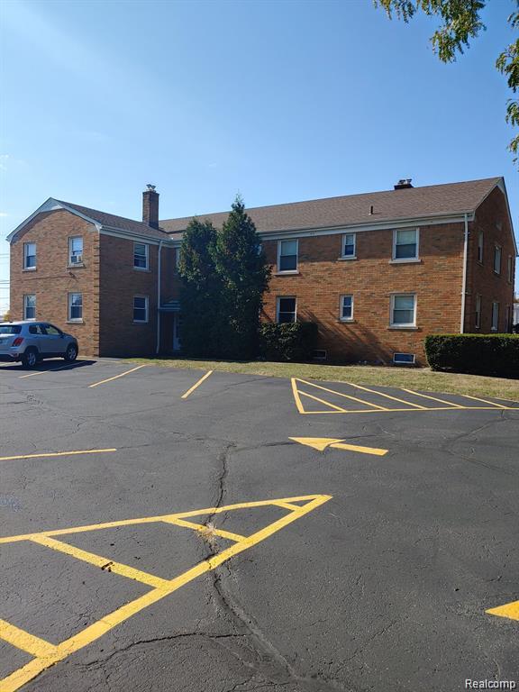 8030 Central Street, Unit 3 Center Line, MI 48015 - Photo 1 of 13