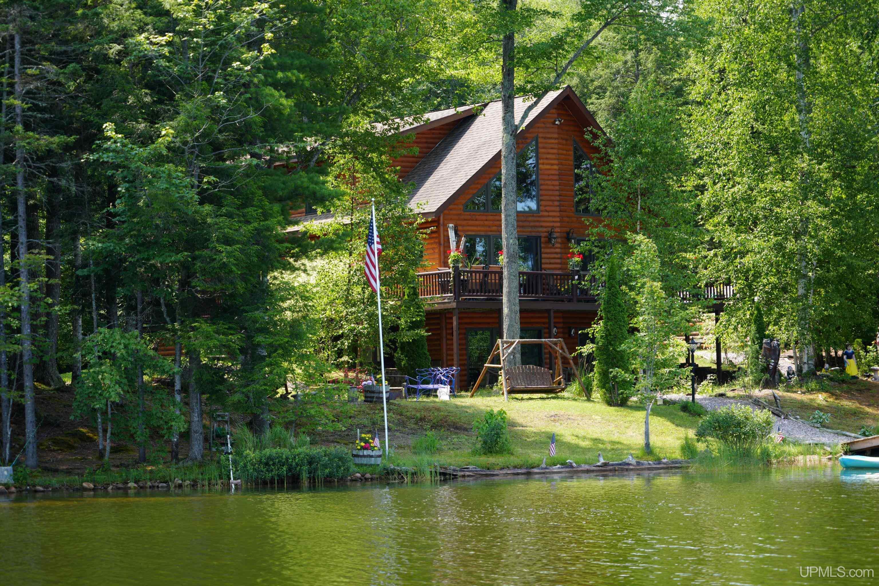 3974 North Hayward (access To Angel Island) Road Munising, MI 49862 - Photo 2 of 92