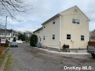 $890,000 | 1938 Meadowbrook Road, Merrick, NY 11566