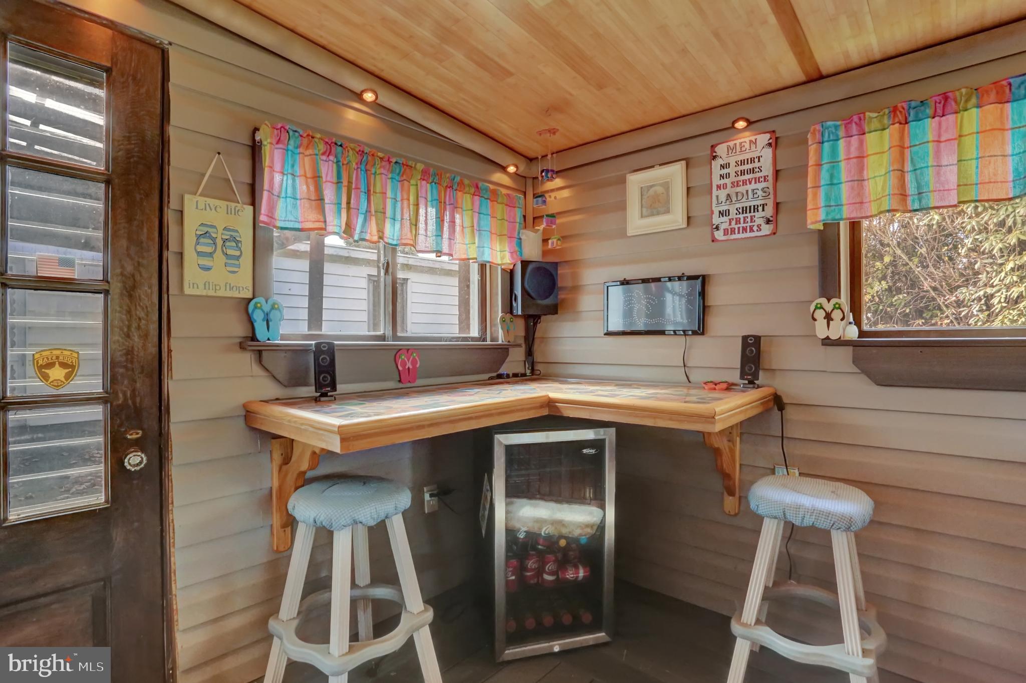 198 Eastbrook Road Smoketown, PA 17602 - Photo 11 of 35 a view of a kitchen with a table and chairs