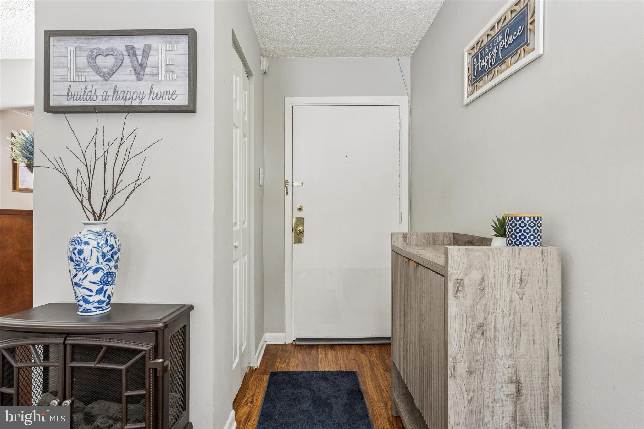 400 Glendale Road, Unit 13 Havertown, PA 19083 - Photo 2 of 25