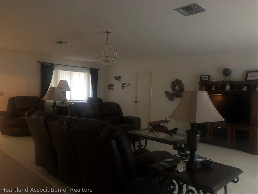 609 Lin Road Sebring, FL 33876 - Photo 13 of 27 Gallery Image 13