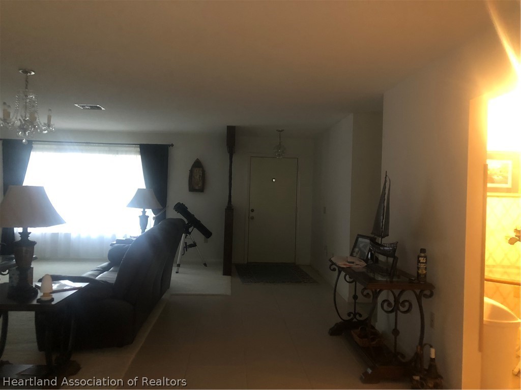 609 Lin Road Sebring, FL 33876 - Photo 17 of 27 Gallery Image 17