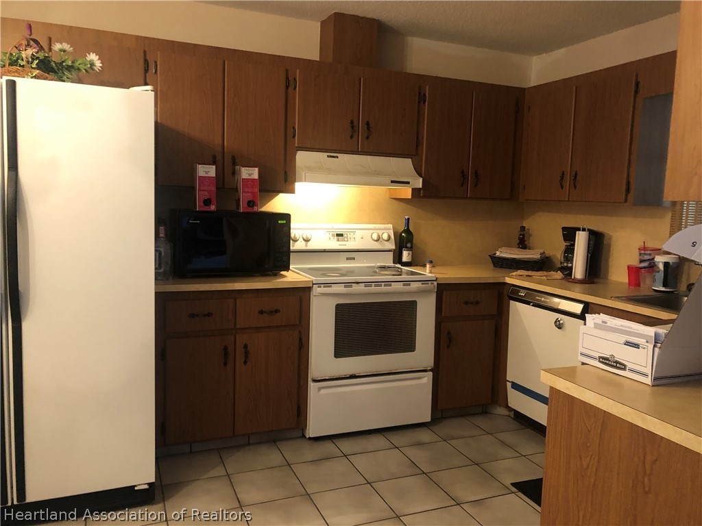 609 Lin Road Sebring, FL 33876 - Photo 18 of 27 Gallery Image 18