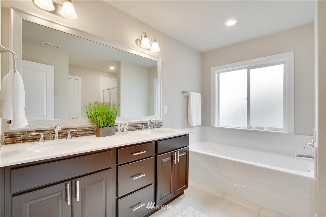 4132 174th Street Southeast Bothell, WA 98012 - Photo 16 of 24