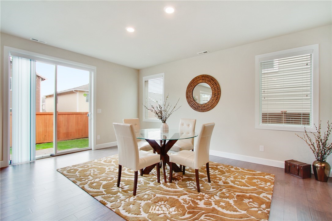 4132 174th Street Southeast Bothell, WA 98012 - Photo 7 of 24