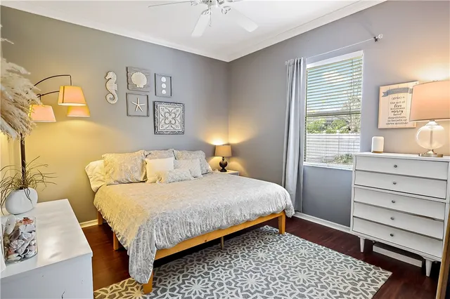 $3,250 | 143 37th Drive Southwest, Vero Beach, FL 32968