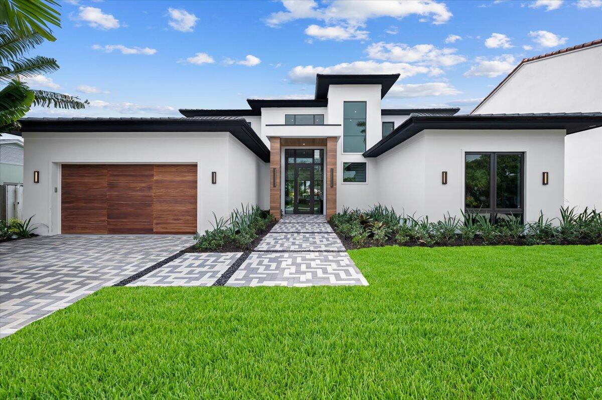 364 Ellamar Road West Palm Beach, FL 33405 - Photo 1 of 36 01-LUX7898