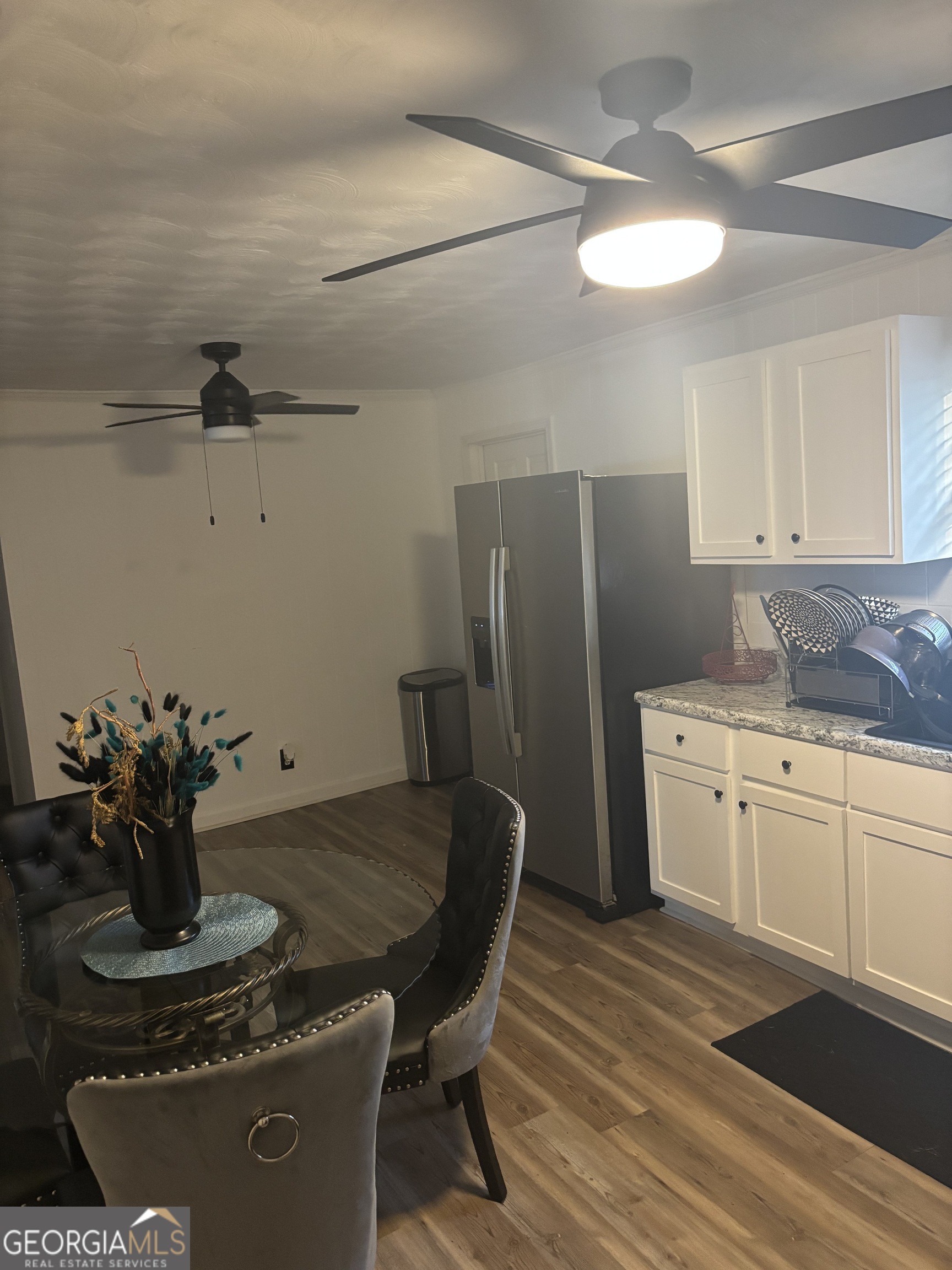 614 Alfred C Carson Street Sandersville, GA 31082 - Photo 15 of 22 a kitchen with a appliances and cabinets
