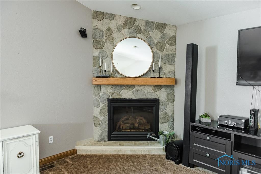 855 Schmidlin Road Oregon, OH 43616 - Photo 9 of 15 Gallery Image 9