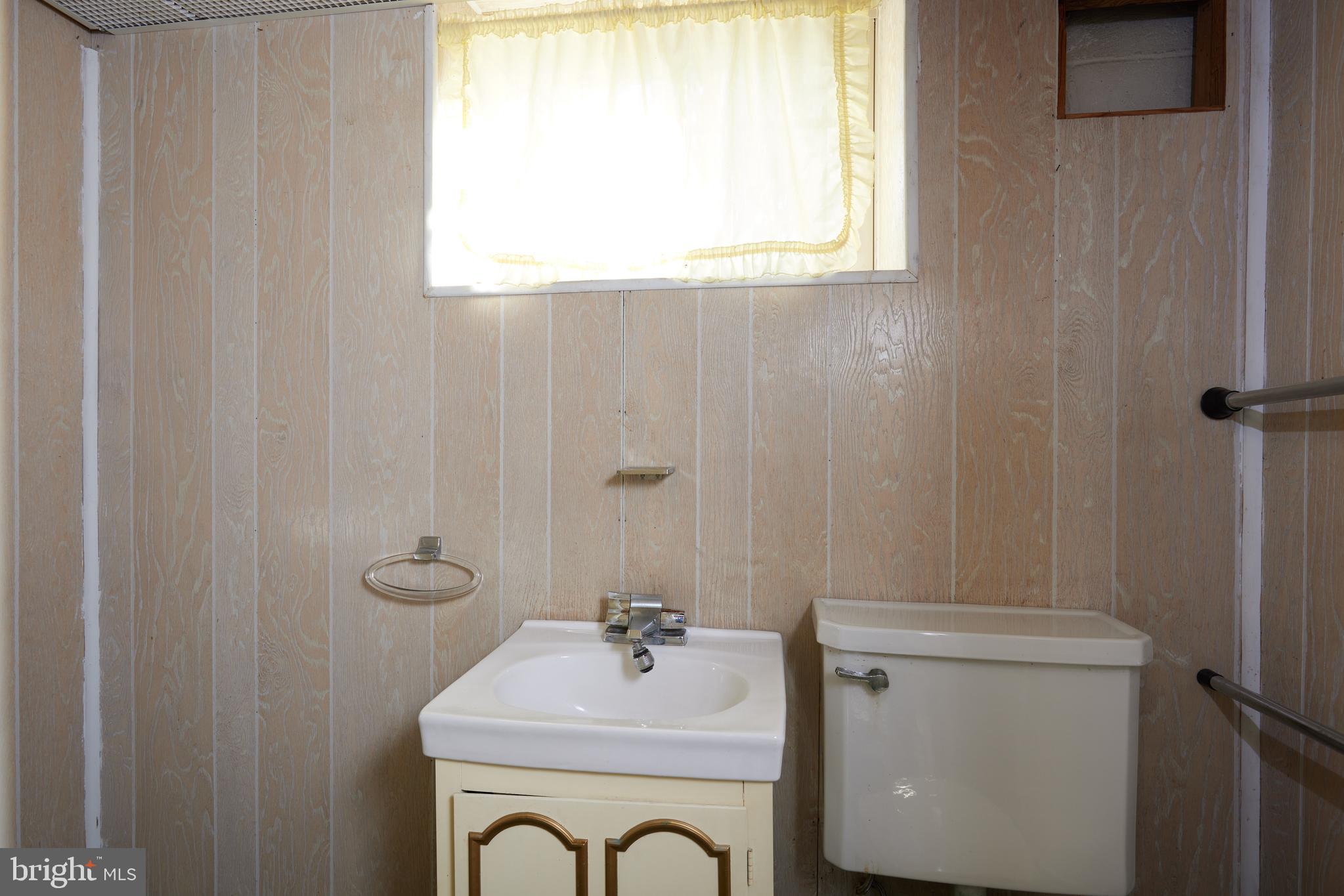 5505 Uppingham Street Chevy Chase, MD 20815 - Photo 21 of 28 Lower Level Powder Room