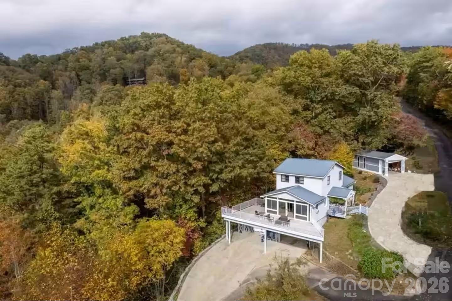 553 Deep Gap Road Sylva, NC 28779 - Photo 3 of 30