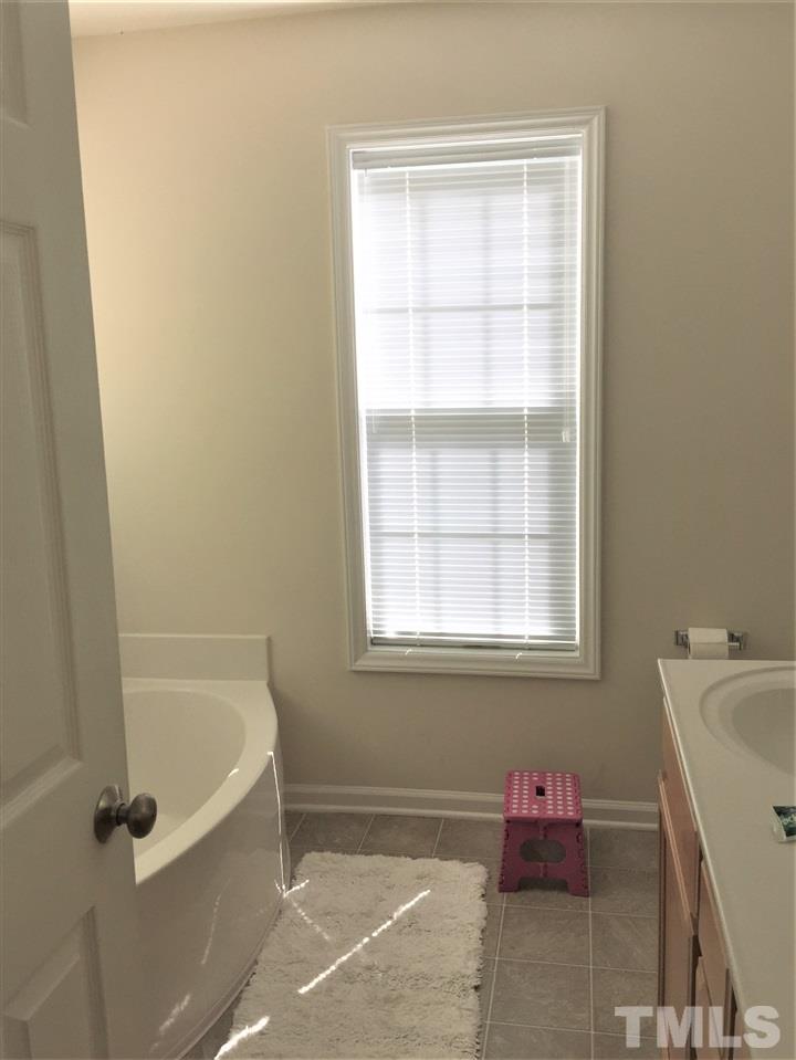 8621 Boysenberry Lane Raleigh, NC 27616 - Photo 12 of 14 Gallery Image 12
