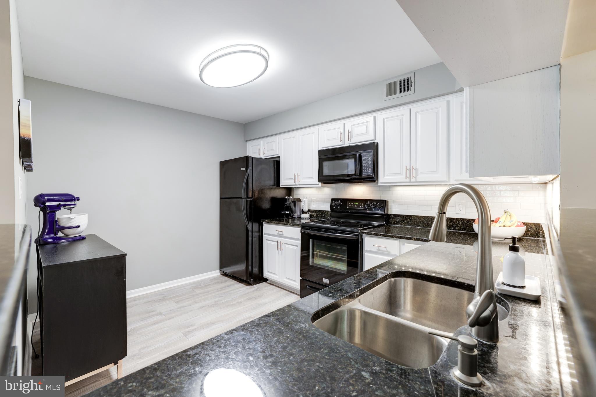 2217 Lovedale Lane, Unit 208A Reston, VA 20191 - Photo 7 of 33 Gallery Image 7