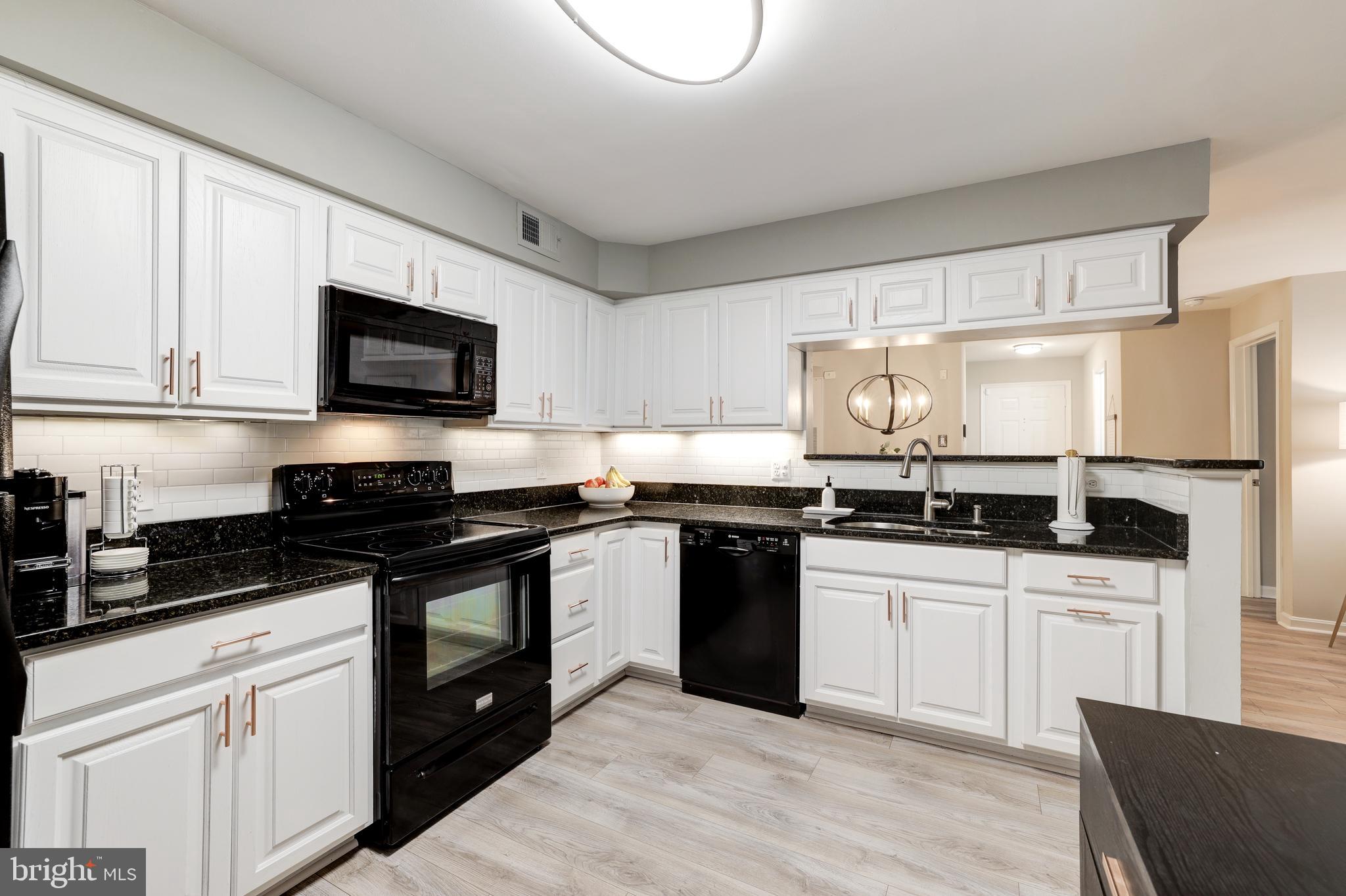 2217 Lovedale Lane, Unit 208A Reston, VA 20191 - Photo 10 of 33 Gallery Image 10