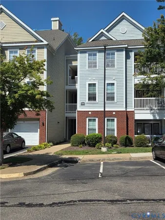 $218,000 | 704 Bristol Village Drive, Unit 104, Midlothian, VA 23114