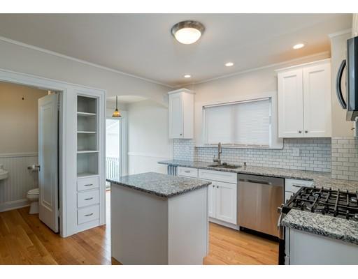 91 Manchester Terrace Springfield, MA 01108 - Photo 9 of 36