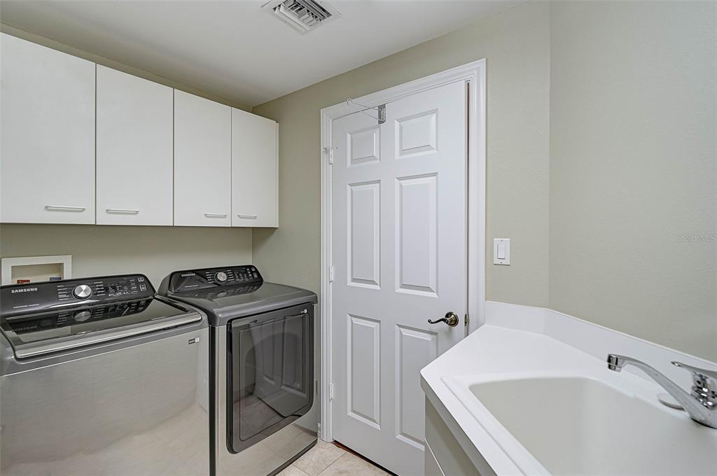 385 North Point Road, Unit 402 Osprey, FL 34229 - Photo 26 of 62 Gallery Image 26