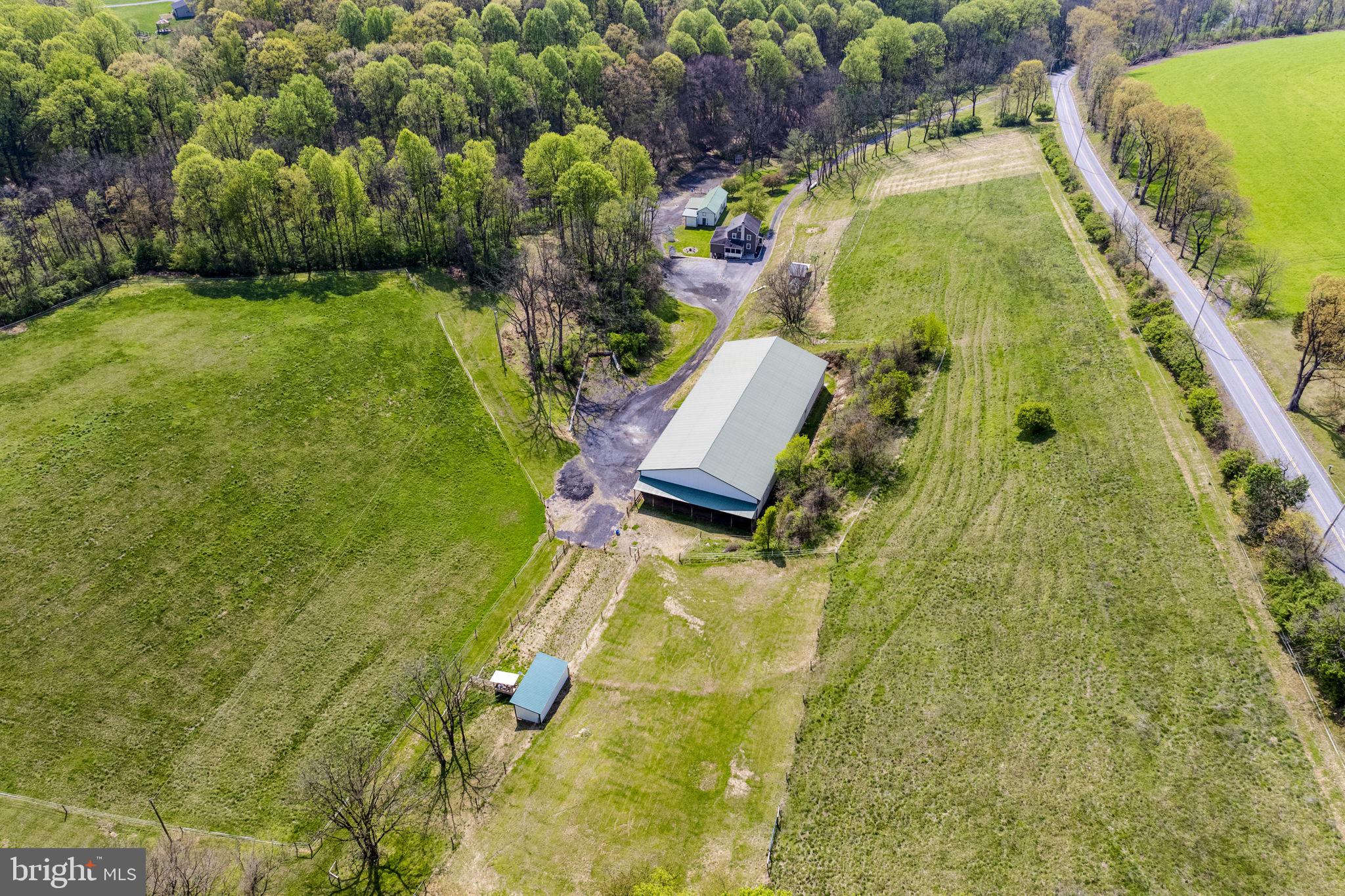 110 Wooltown Road Wernersville, PA 19565 - Photo 2 of 123