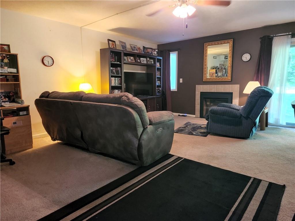 55 Lookout Ridge Drive Columbus, IN 47201 - Photo 4 of 23 Gallery Image 4