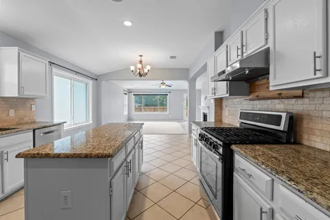 $375,000 | 1402 Highland Drive, Cedar Park, TX 78613