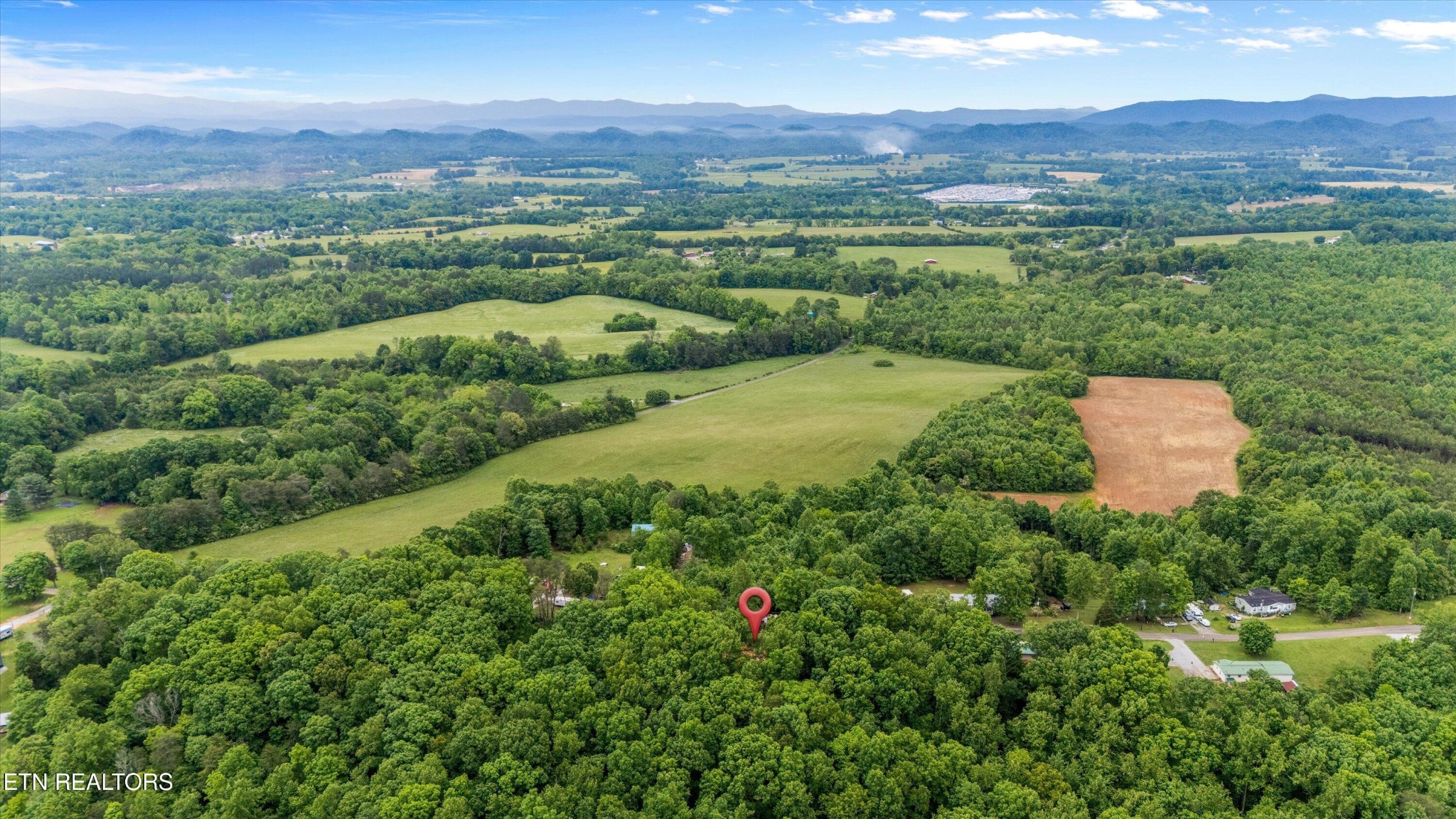 1042 Ridge Road Madisonville, TN 37354 - Photo 23 of 26 Gallery Image 23