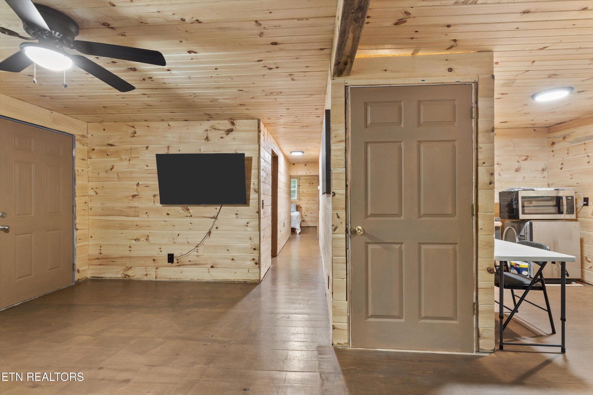Gallery Image 6