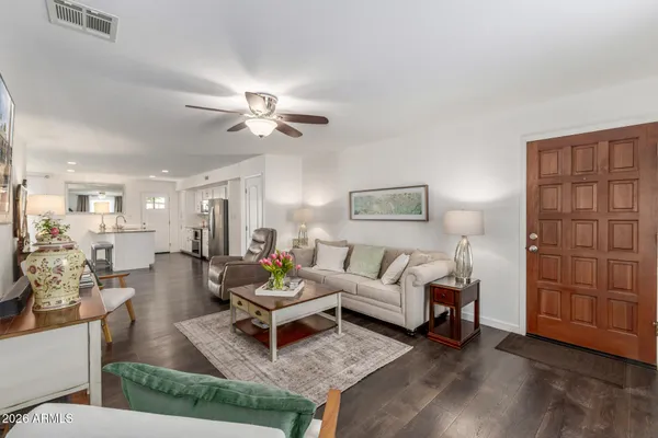$535,000 | 2459 East La Jolla Drive, Tempe, AZ 85282