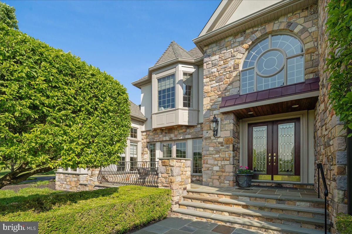 5980 Pidcock Creek Road New Hope, PA 18938 - Photo 4 of 50