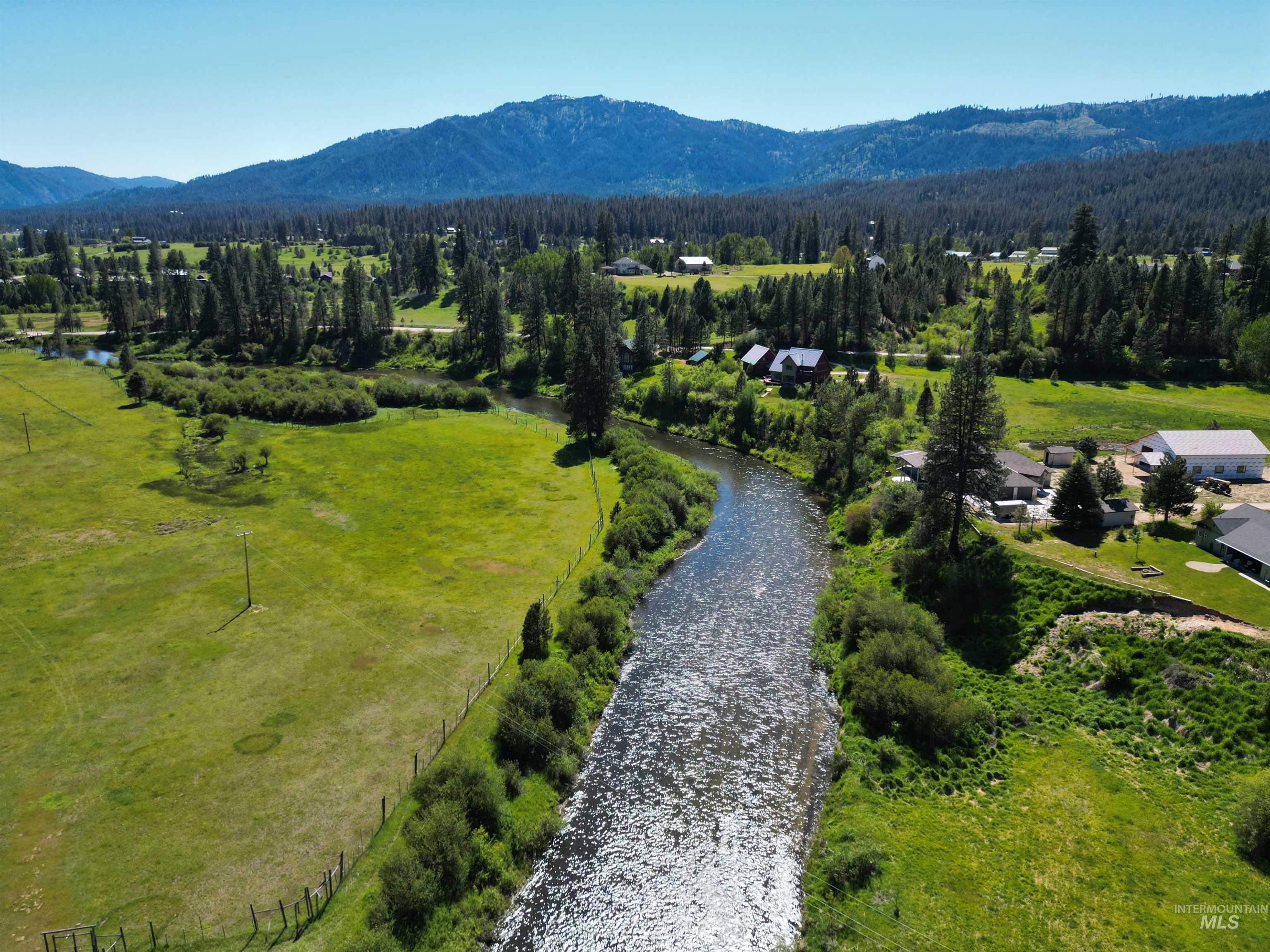 73 River Ranch Road Garden Valley, ID 83622 - Photo 13 of 48