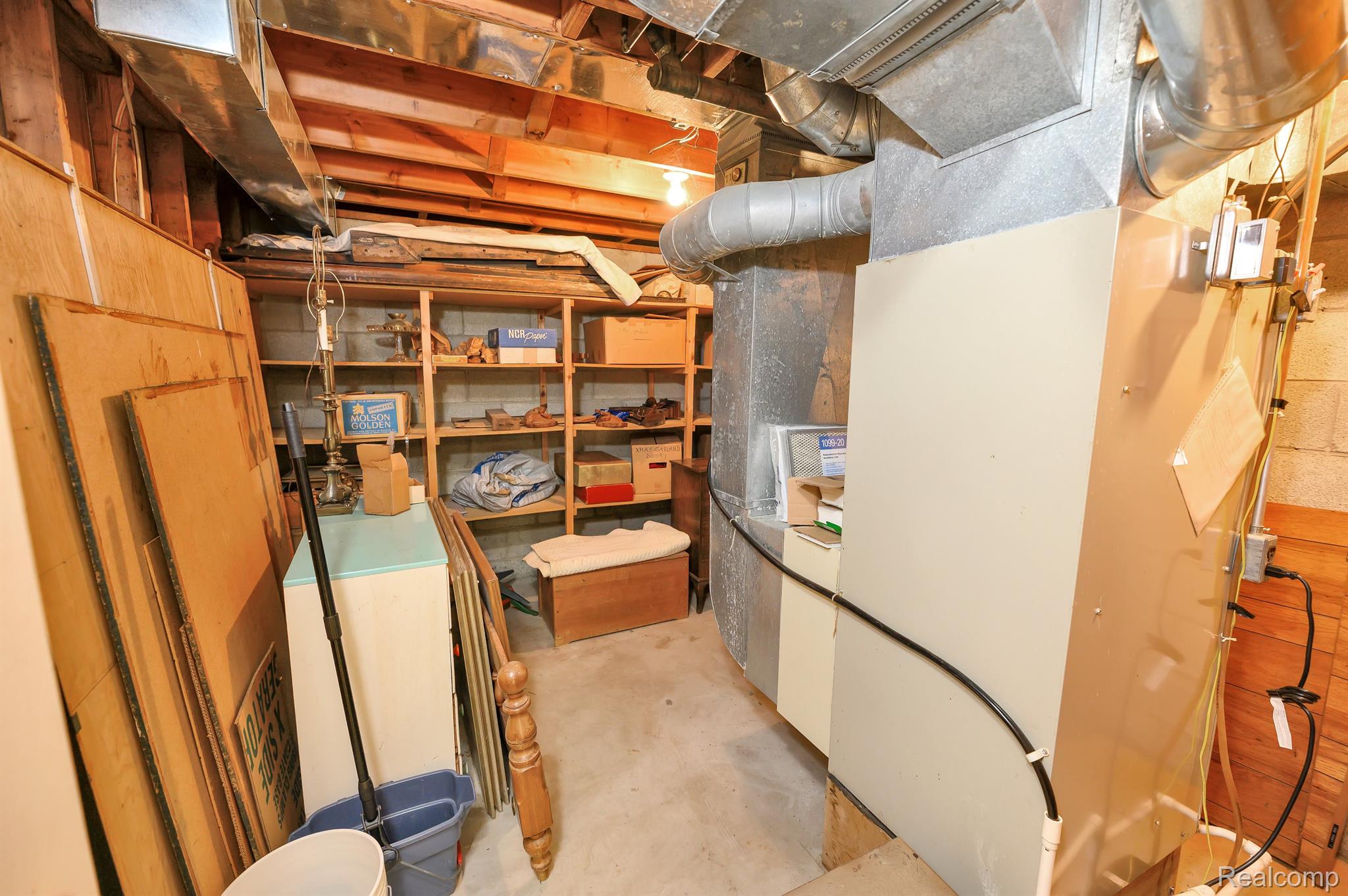 5784 Thorny Ash Road Rochester, MI 48306 - Photo 44 of 60 Furnace room