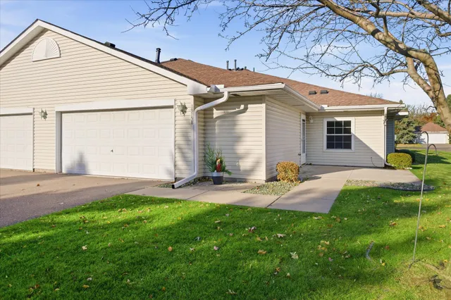 $300,000 | 19158 Jackson Court, Elk River, MN 55330