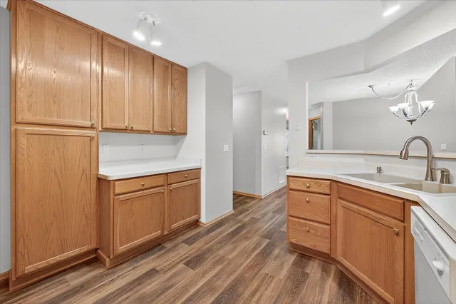 $300,000 | 19158 Jackson Court, Elk River, MN 55330