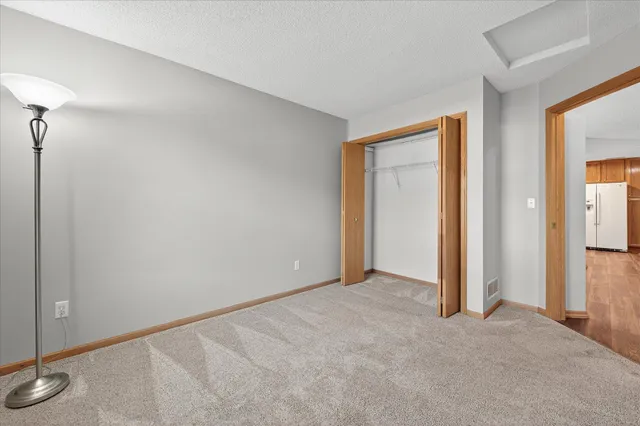 $300,000 | 19158 Jackson Court, Elk River, MN 55330