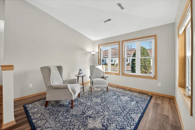 $300,000 | 19158 Jackson Court, Elk River, MN 55330