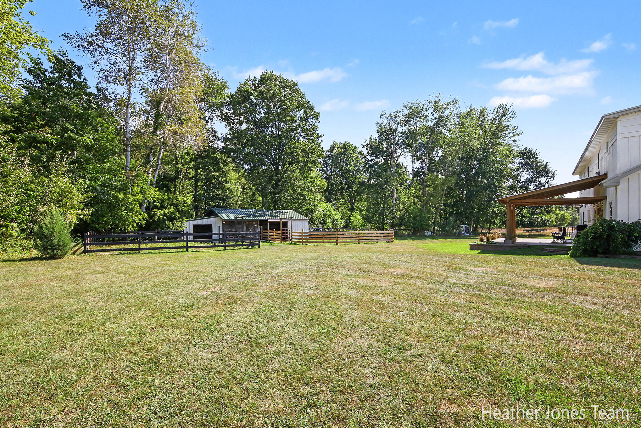 8872 Spencer Road Crystal, MI 48818 - Photo 26 of 40 IMG_5793