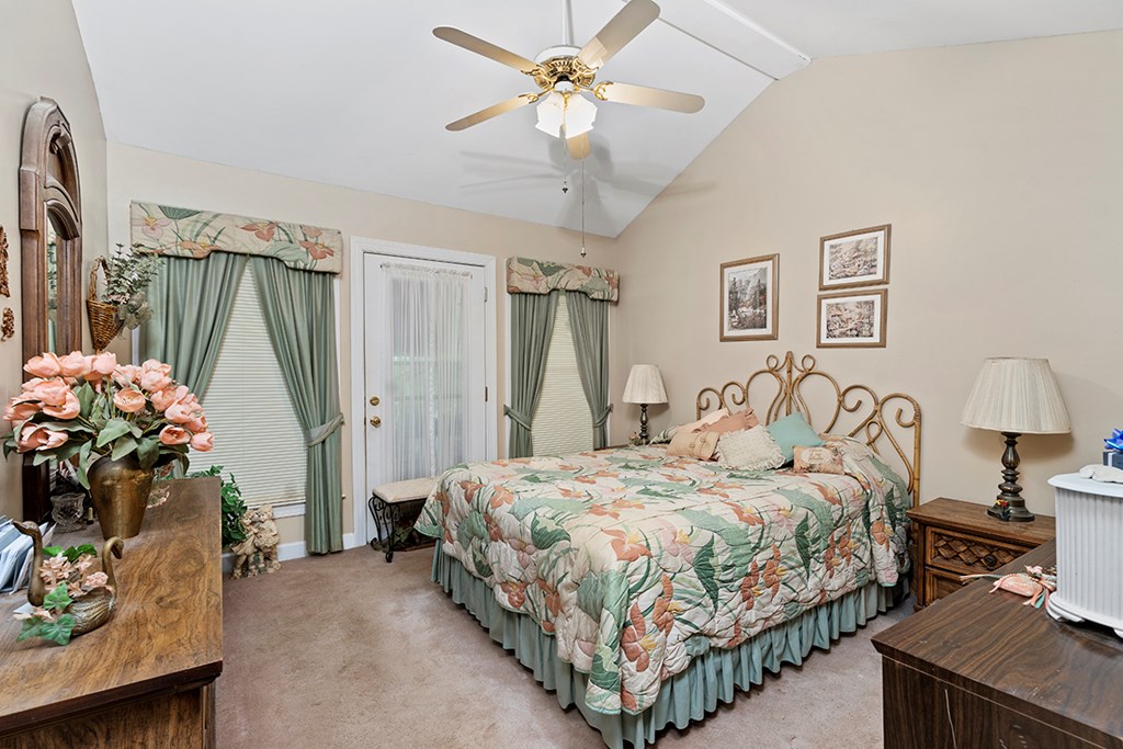 301 Cove Road Greenwood, SC 29646 - Photo 23 of 39 Gallery Image 23