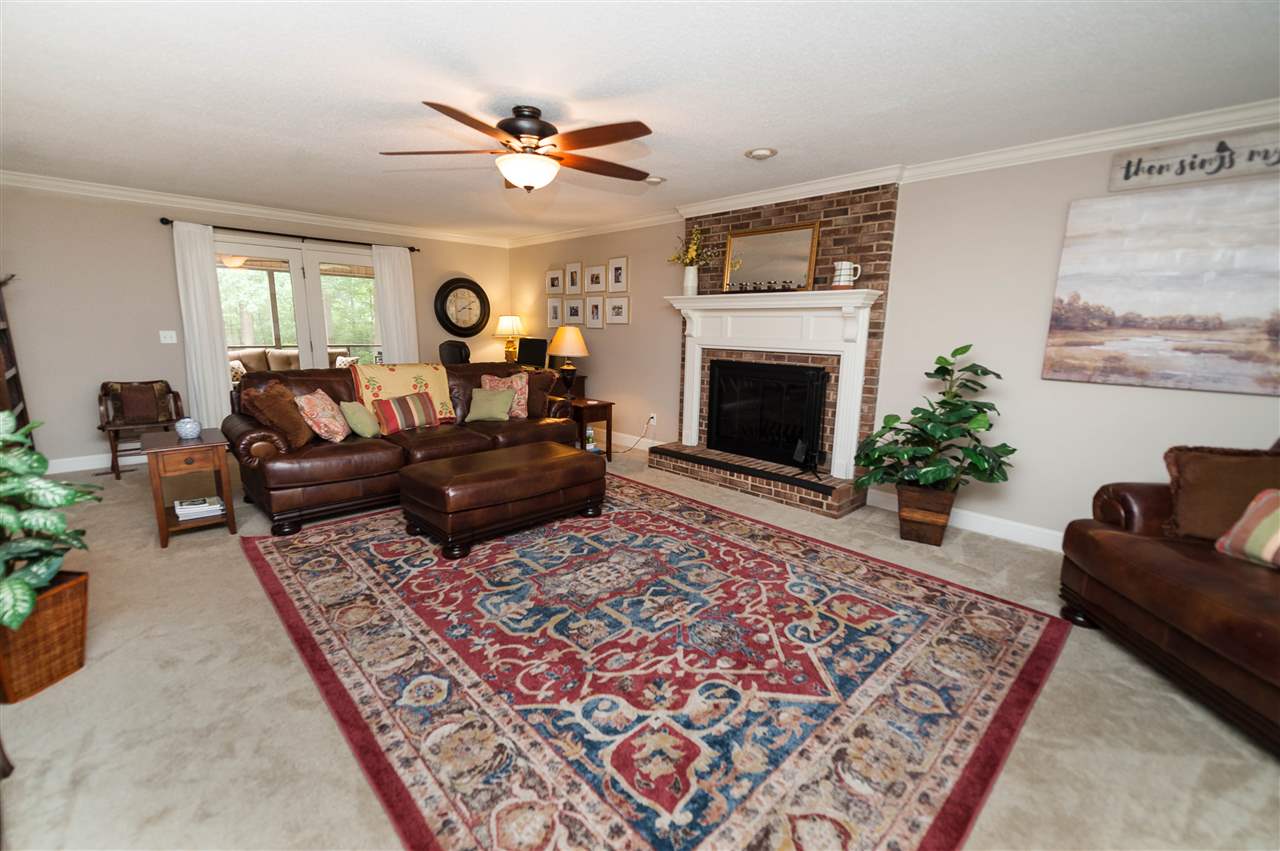 225 Farm Lake Road Boiling Springs, SC 29316 - Photo 12 of 36 Gallery Image 12