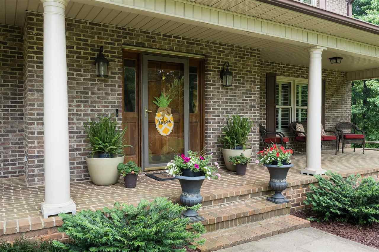 225 Farm Lake Road Boiling Springs, SC 29316 - Photo 2 of 36 Gallery Image 2