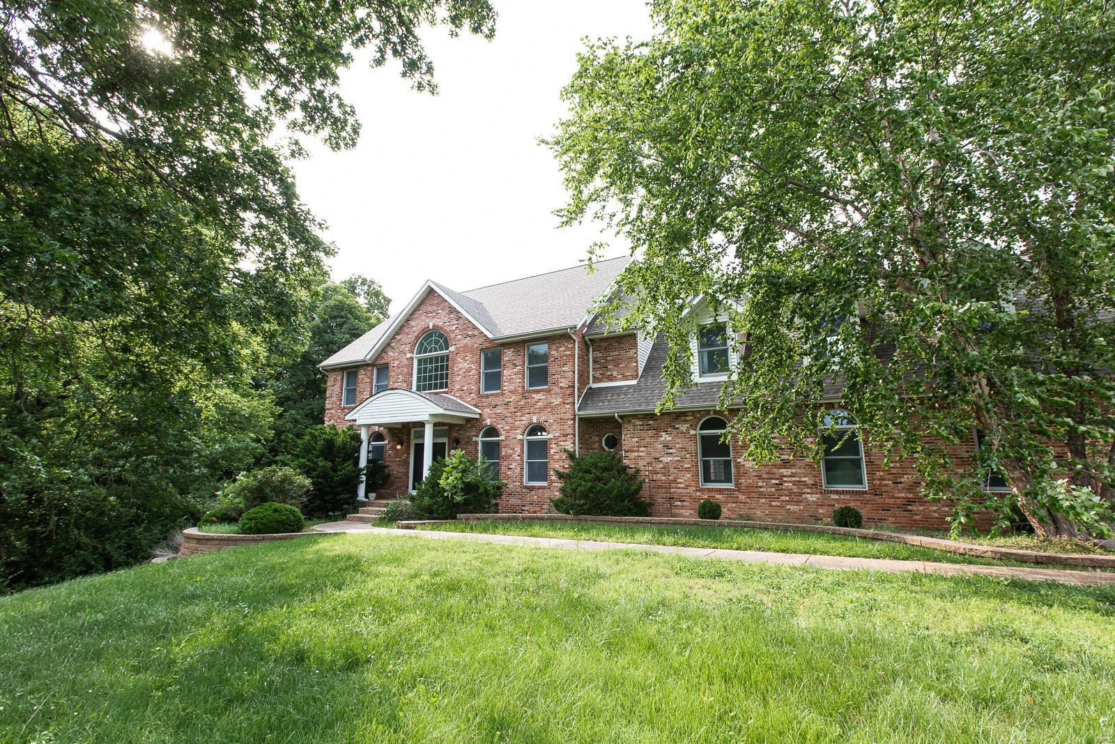 1077 Meadowsong Road Lebanon, IL 62254 - Photo 2 of 52