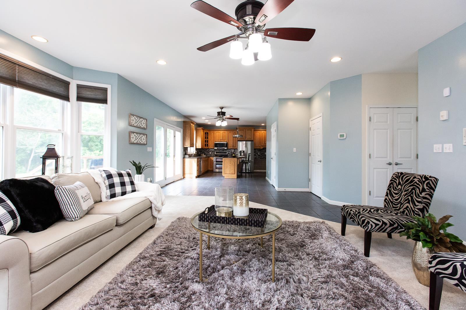 1077 Meadowsong Road Lebanon, IL 62254 - Photo 13 of 52