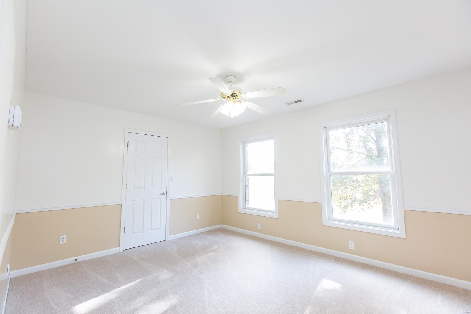 1077 Meadowsong Road Lebanon, IL 62254 - Photo 23 of 52
