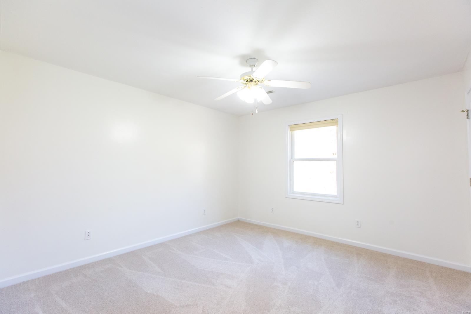 1077 Meadowsong Road Lebanon, IL 62254 - Photo 32 of 52