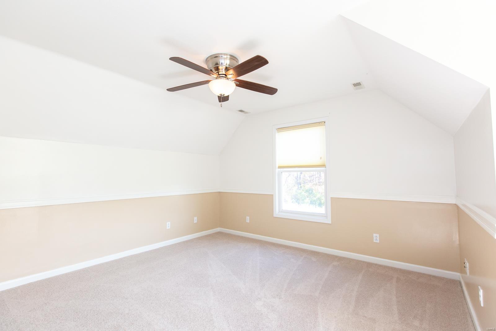 1077 Meadowsong Road Lebanon, IL 62254 - Photo 37 of 52