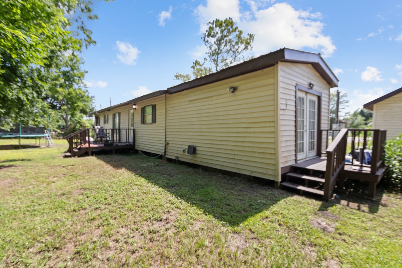 6119 Highland Road Santa Fe, TX 77517 - Photo 5 of 12