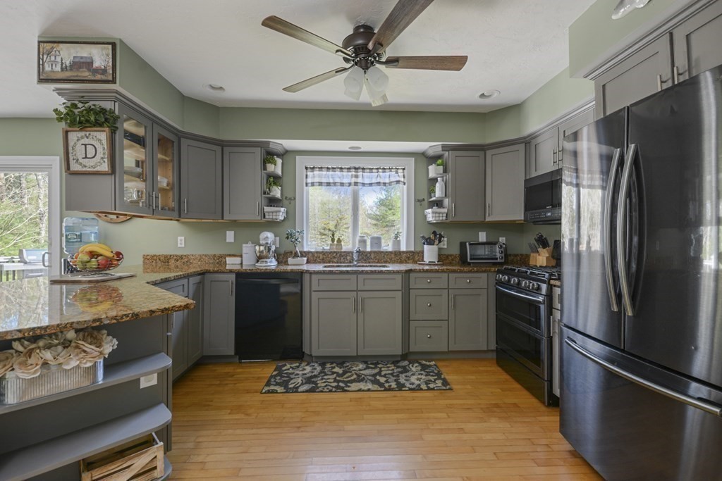 56 Bournedale Road Bourne, MA 02532 - Photo 9 of 34