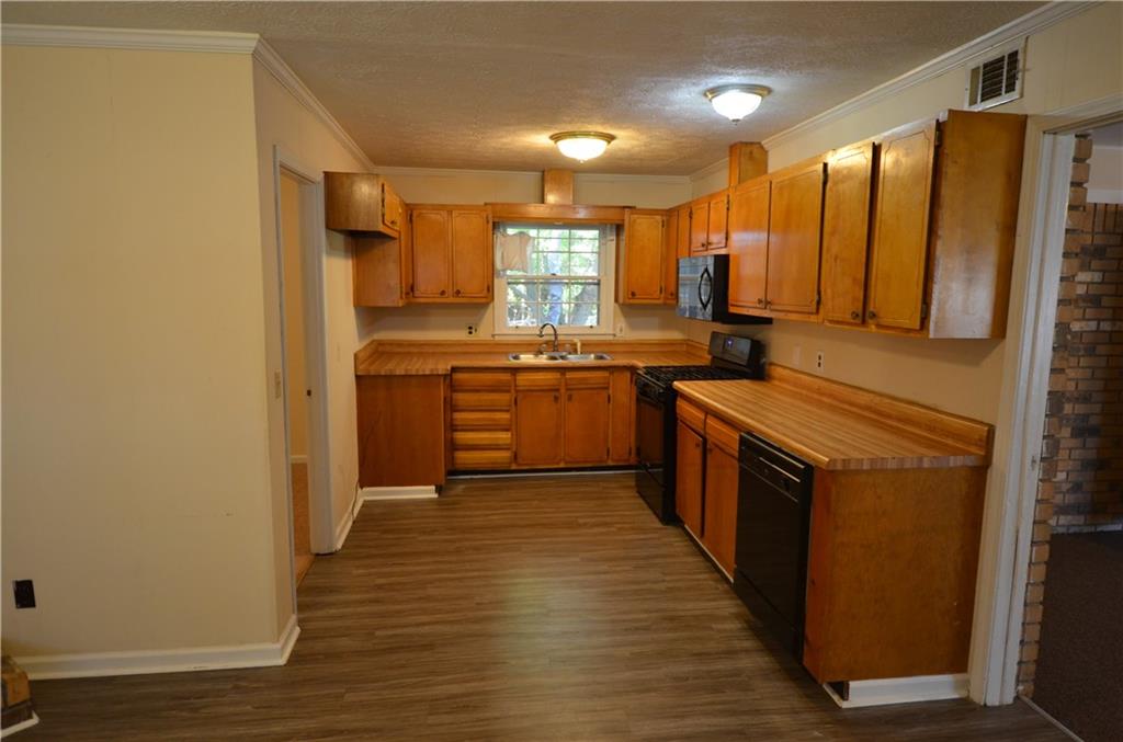 180 Bruce Court Dallas, GA 30157 - Photo 15 of 27