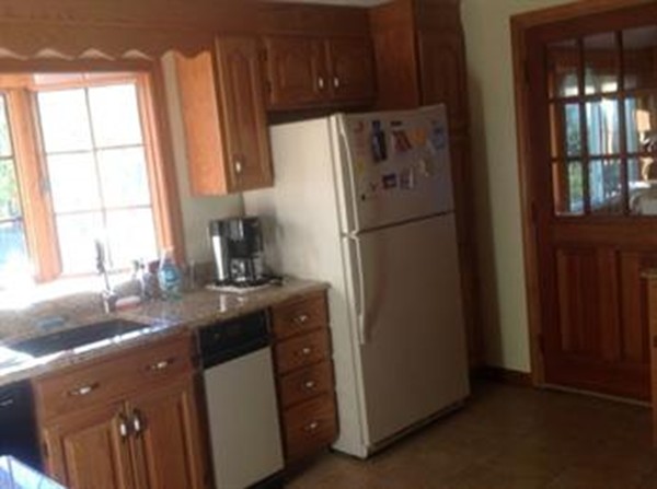 12 Anthony Road North Reading, MA 01864 - Photo 6 of 22 Gallery Image 6