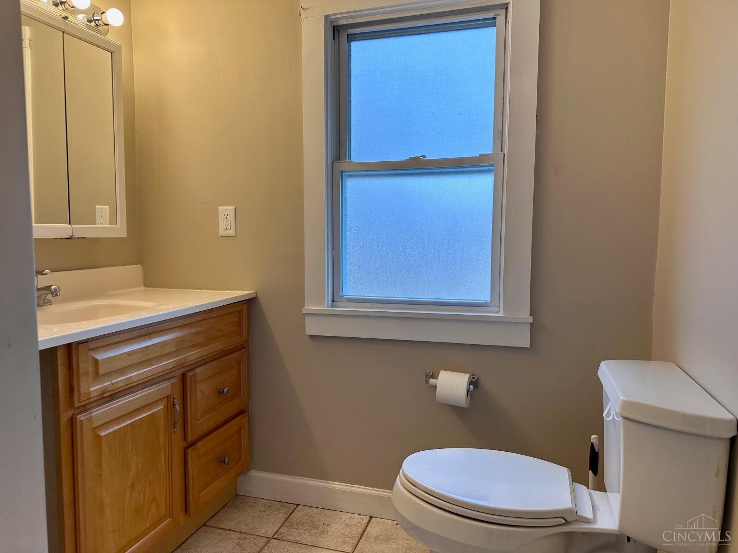 3939 Section Road Cincinnati, OH 45236 - Photo 15 of 21