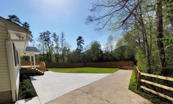 9022 Fuller Road Chattanooga, TN 37421 - Photo 2 of 12 02-625eaf594fcc4